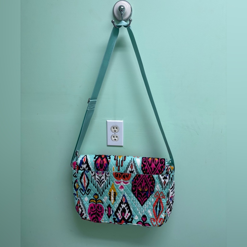 Colorful Vera Bradley Pueblo Patterned Shoulder Bag